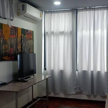 Sriyanar Place Bangkok Eksteriør bilde