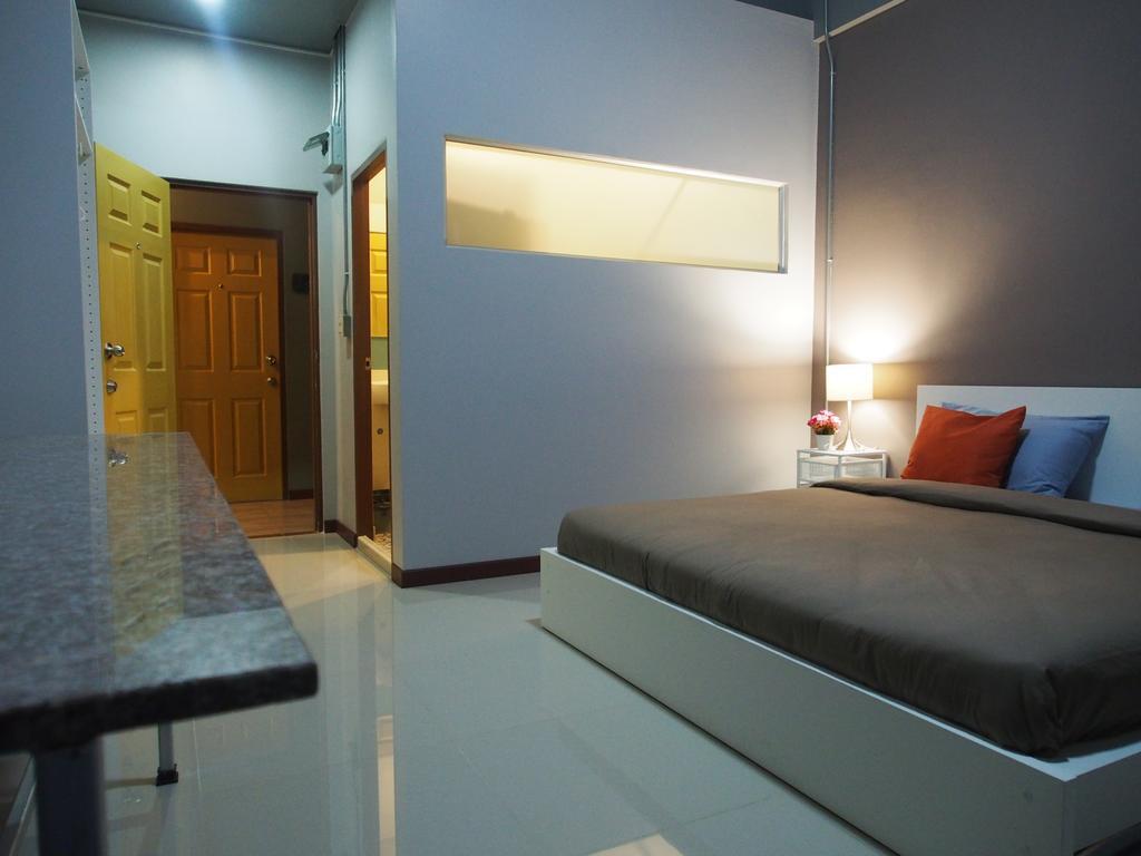 Sriyanar Place Bangkok Eksteriør bilde